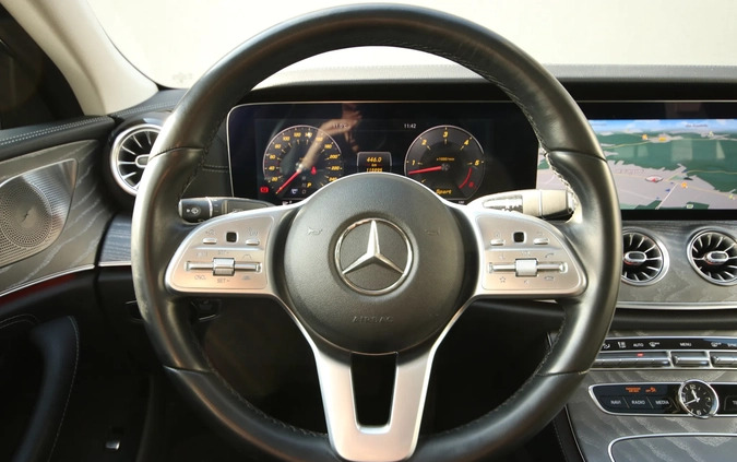 Mercedes-Benz CLS cena 185000 przebieg: 116000, rok produkcji 2019 z Ustrzyki Dolne małe 254